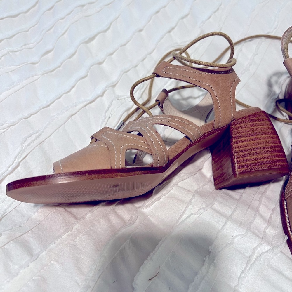 Silent D 2.5 Heeled Sandals Neutral Size 36 - image 5